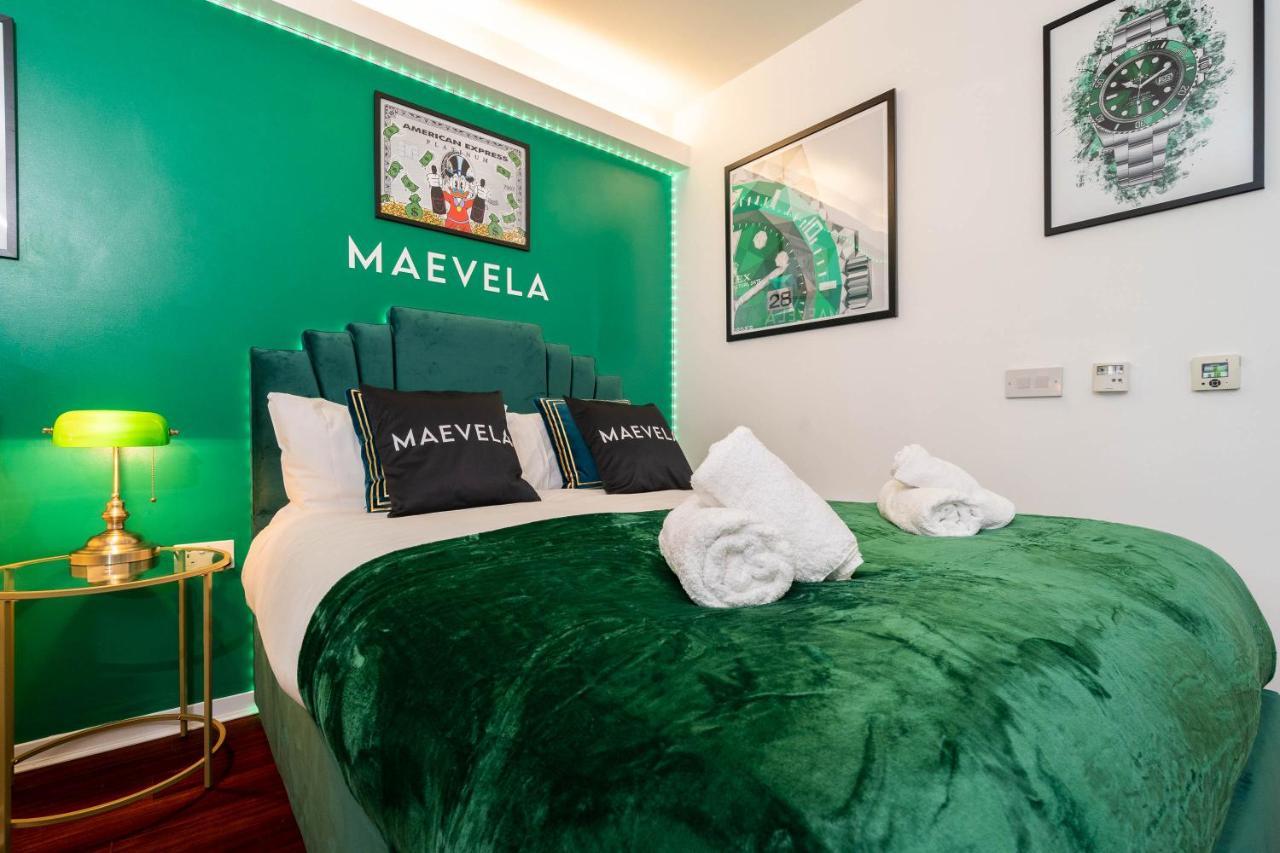 برمنغهام Maevela Apartments - Top Floor Rolex Themed Studio Apt Inside The Cube, Mailbox - Free Netflix & Wifi المظهر الخارجي الصورة
